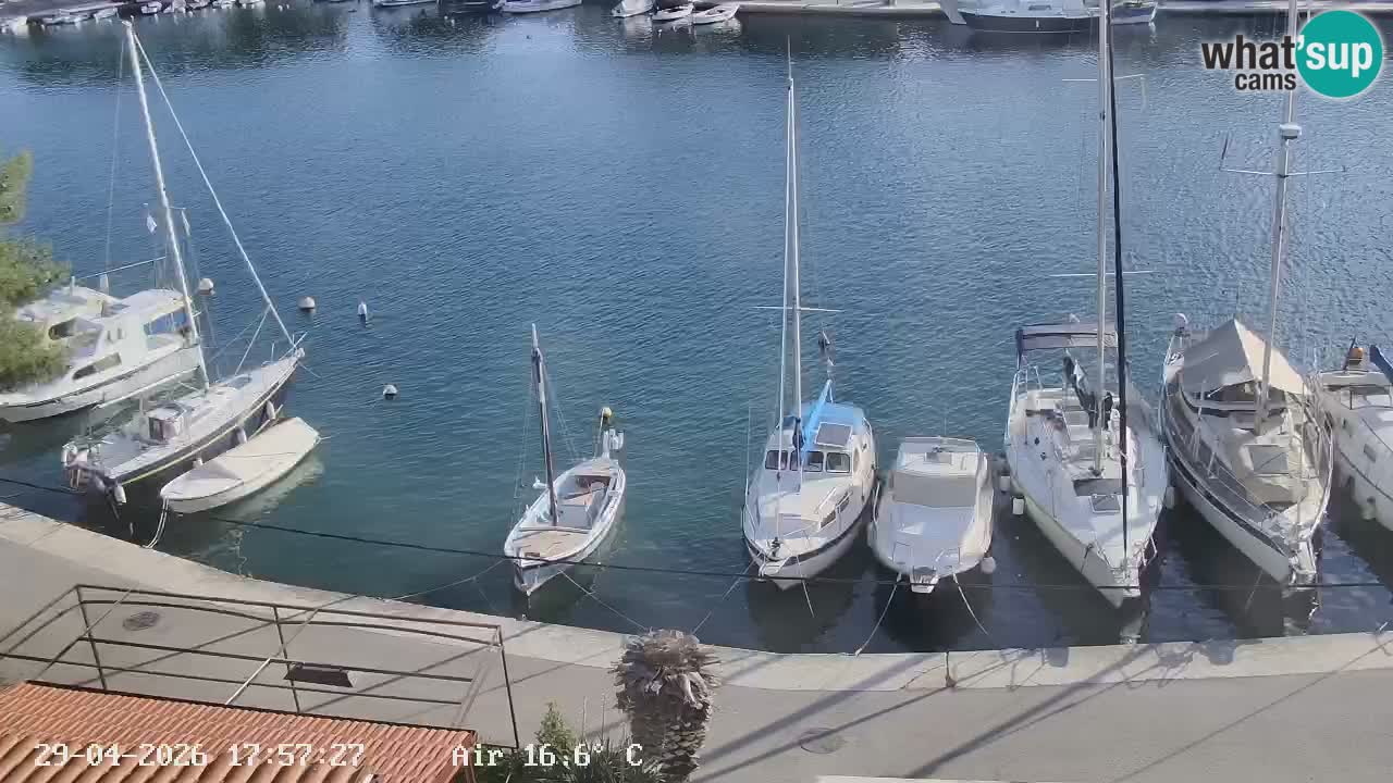 Livecam Vrboska marina | Hvar island | Dalmatia