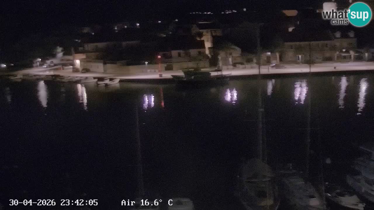 Kamera Hvar Vrboska marina | | Dalmacija