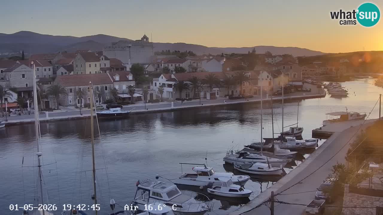Livecam Vrboska marina | Hvar island | Dalmatia