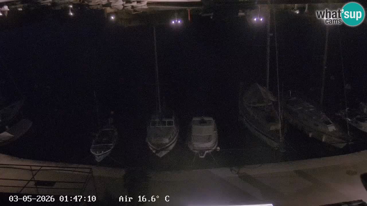 Kamera Hvar Vrboska marina | | Dalmacija