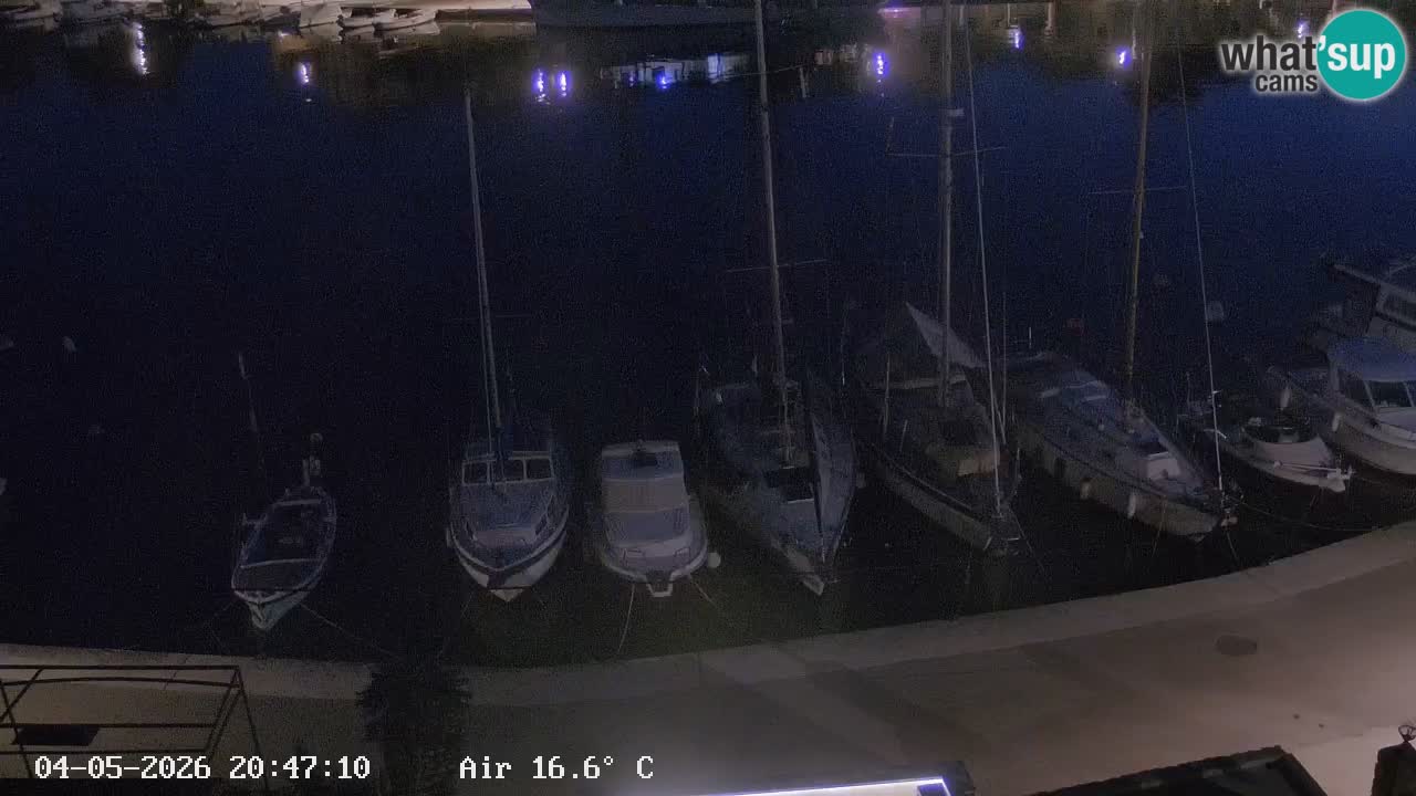Camera Hvar Vrboska marina | isla de Hvar | Dalmacia