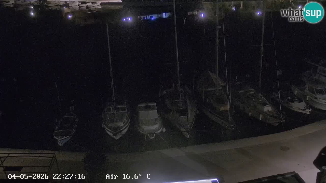 Camera Hvar Vrboska marina | isla de Hvar | Dalmacia