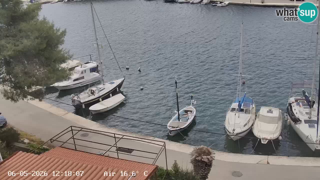Livecam Vrboska marina | Hvar island | Dalmatia