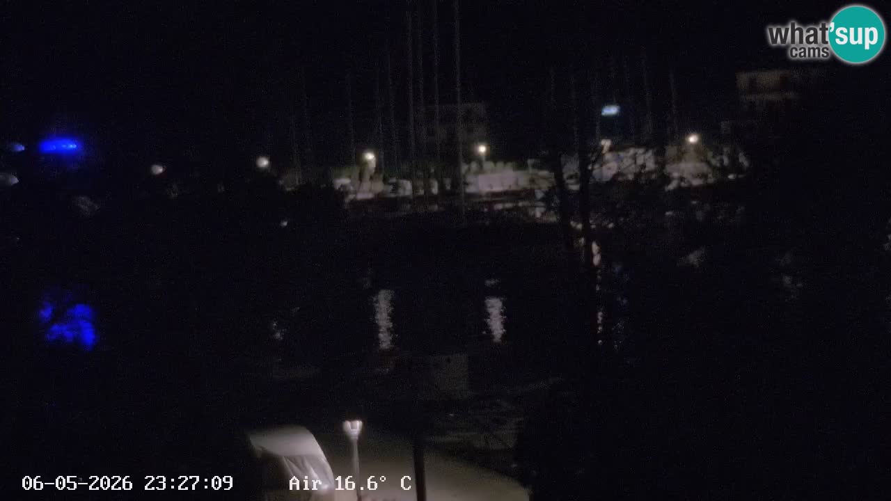 Kamera Hvar Vrboska marina | | Dalmacija