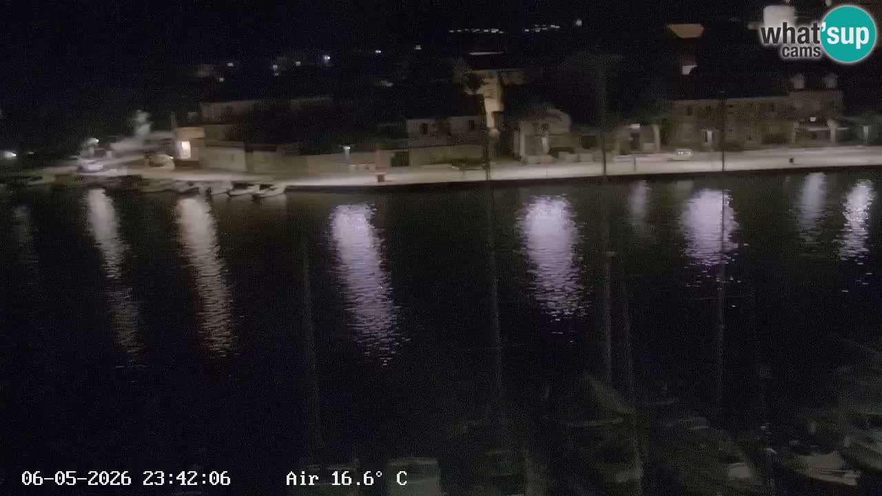 Camera Hvar Vrboska marina | isla de Hvar | Dalmacia