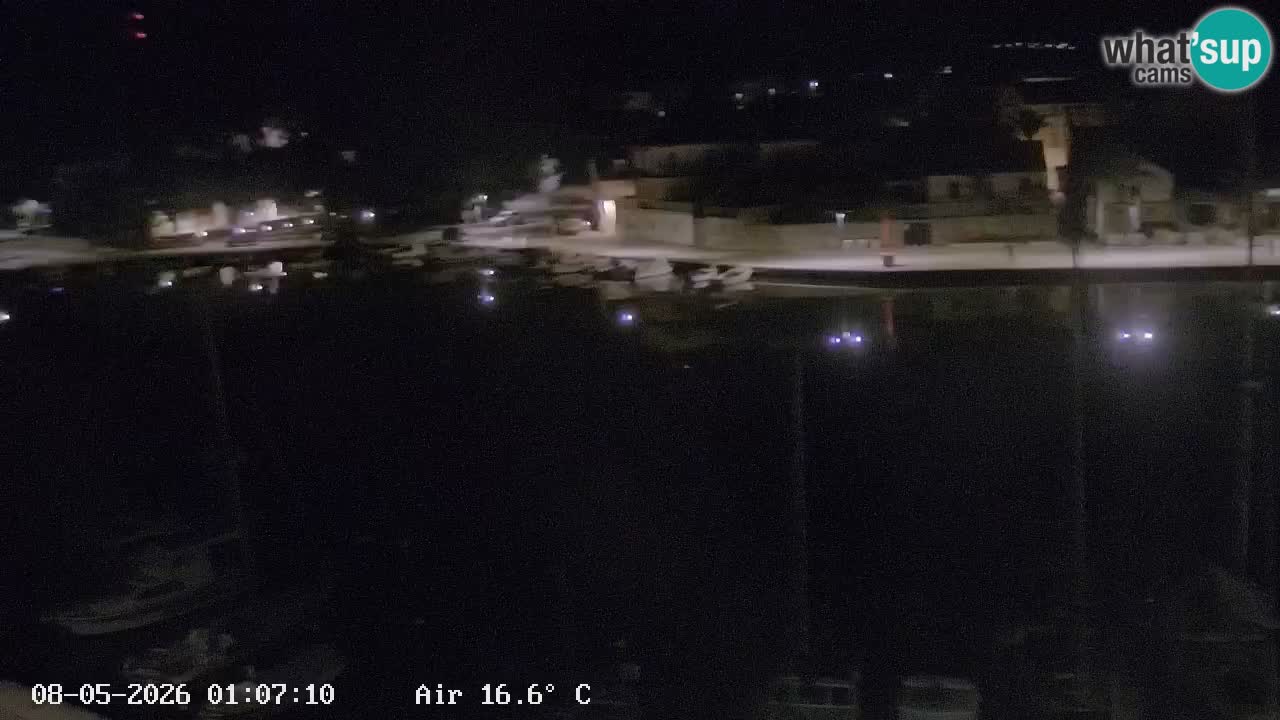 Camera Hvar Vrboska marina | isla de Hvar | Dalmacia
