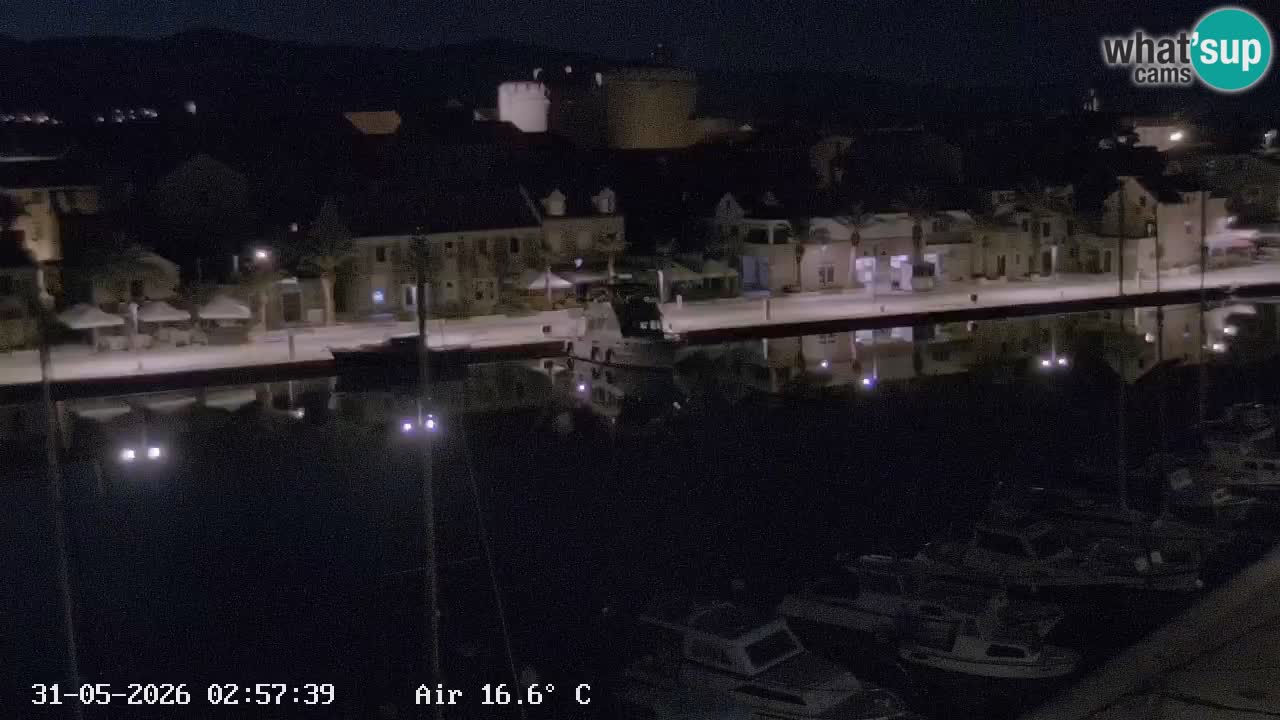 Camera Hvar Vrboska marina | isla de Hvar | Dalmacia