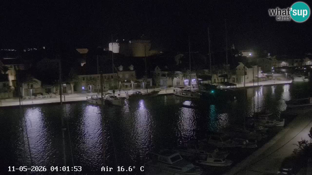 Camera Hvar Vrboska marina | isla de Hvar | Dalmacia