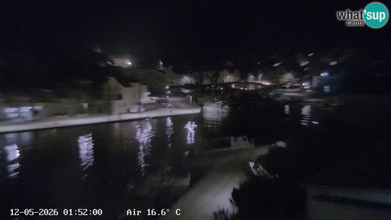 Kamera Hvar Vrboska marina | | Dalmacija