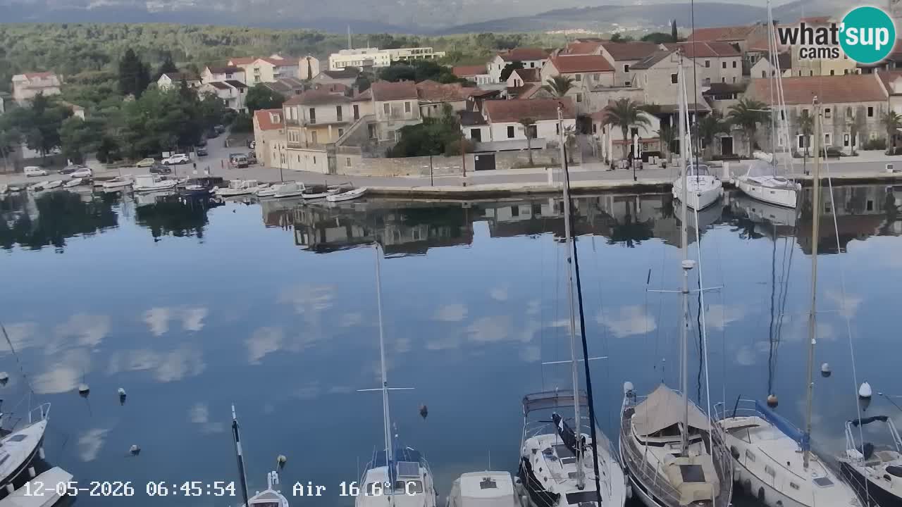 Kamera Hvar Vrboska marina | | Dalmacija