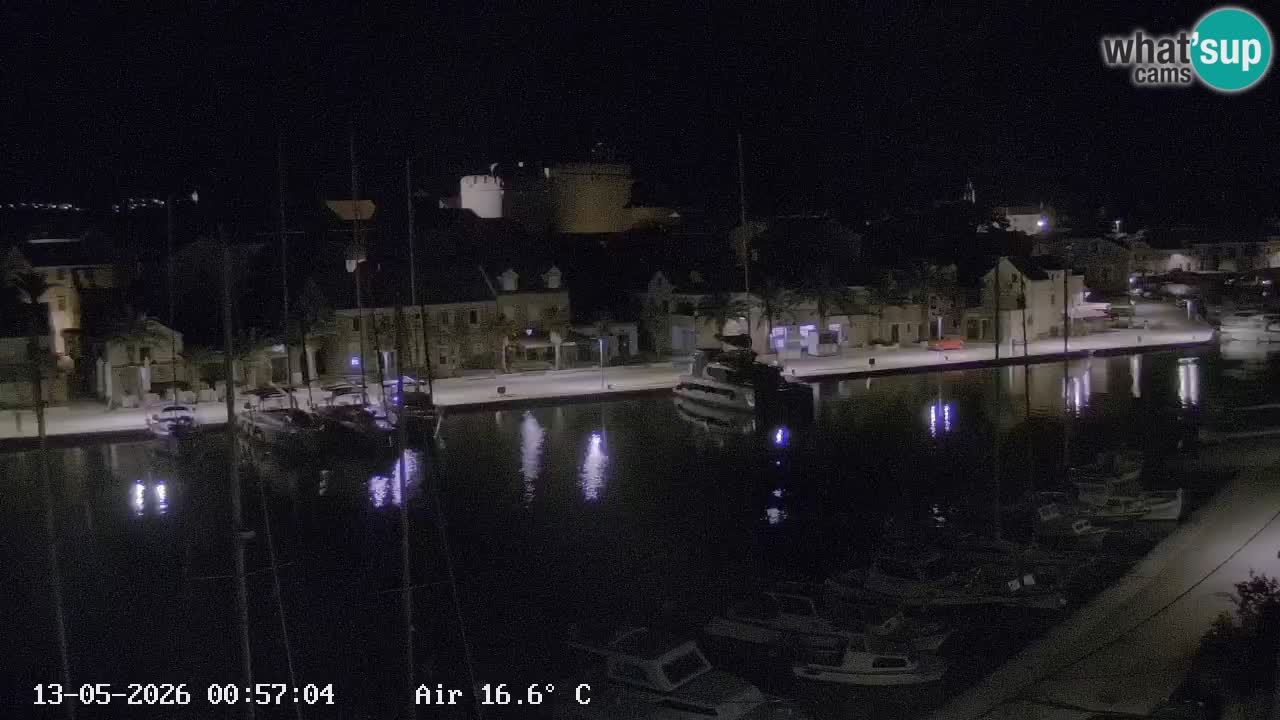 Kamera Hvar Vrboska marina | | Dalmacija
