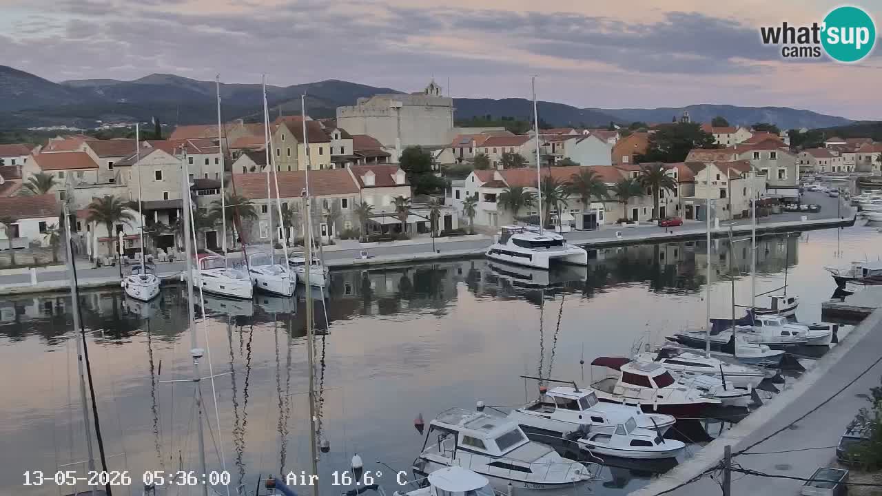 Camera Hvar Vrboska marina | isla de Hvar | Dalmacia