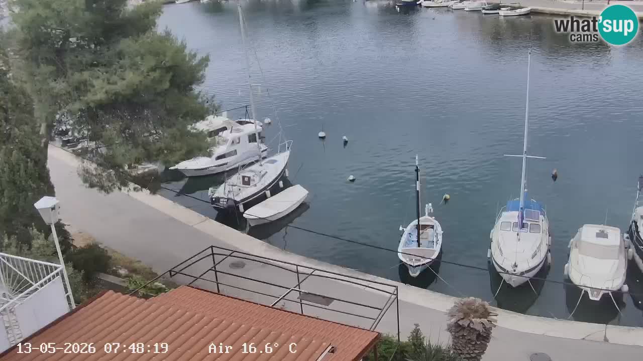 Camera Hvar Vrboska marina | isla de Hvar | Dalmacia