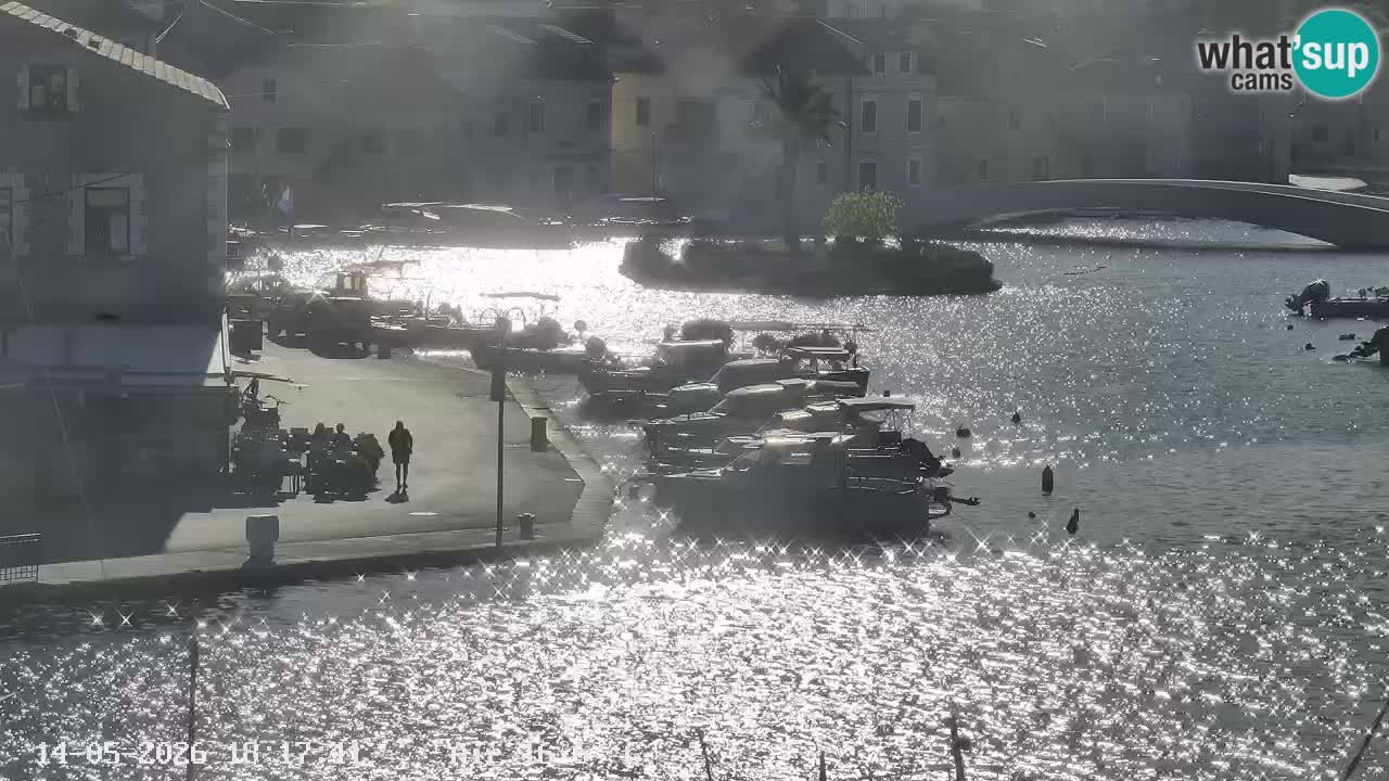 Kamera Hvar Vrboska marina | | Dalmacija