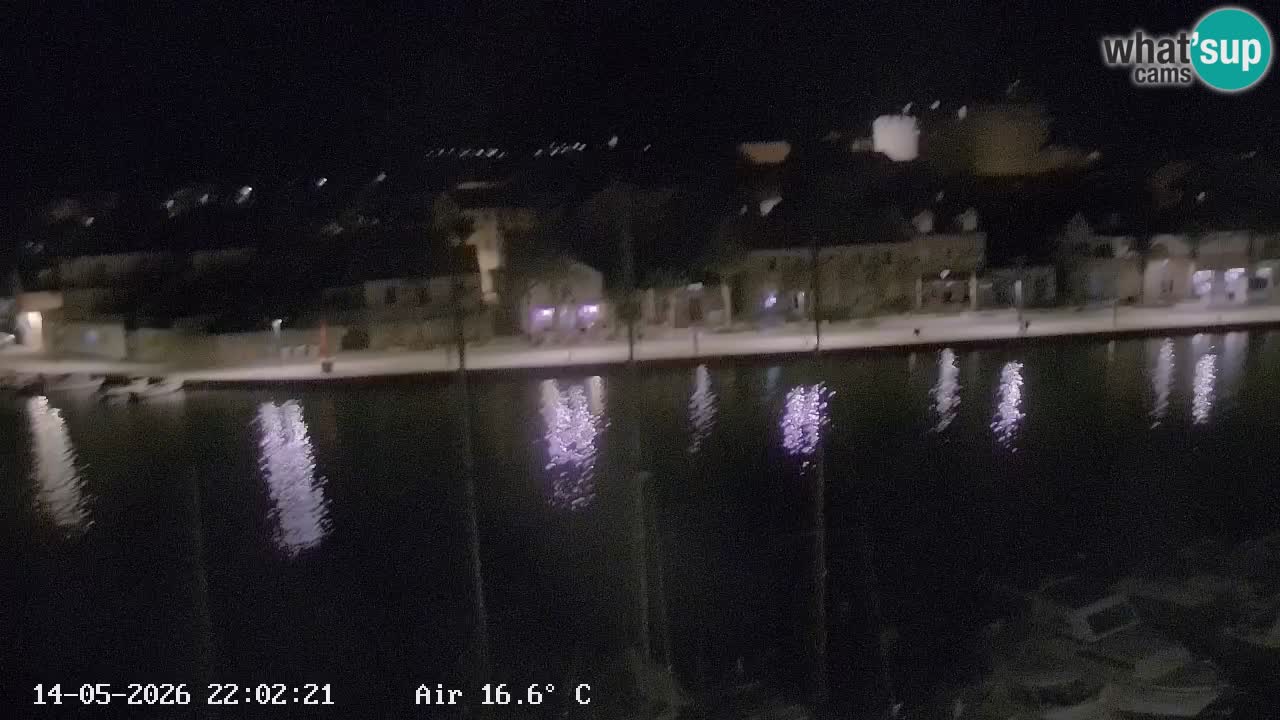 Kamera Hvar Vrboska marina | | Dalmacija