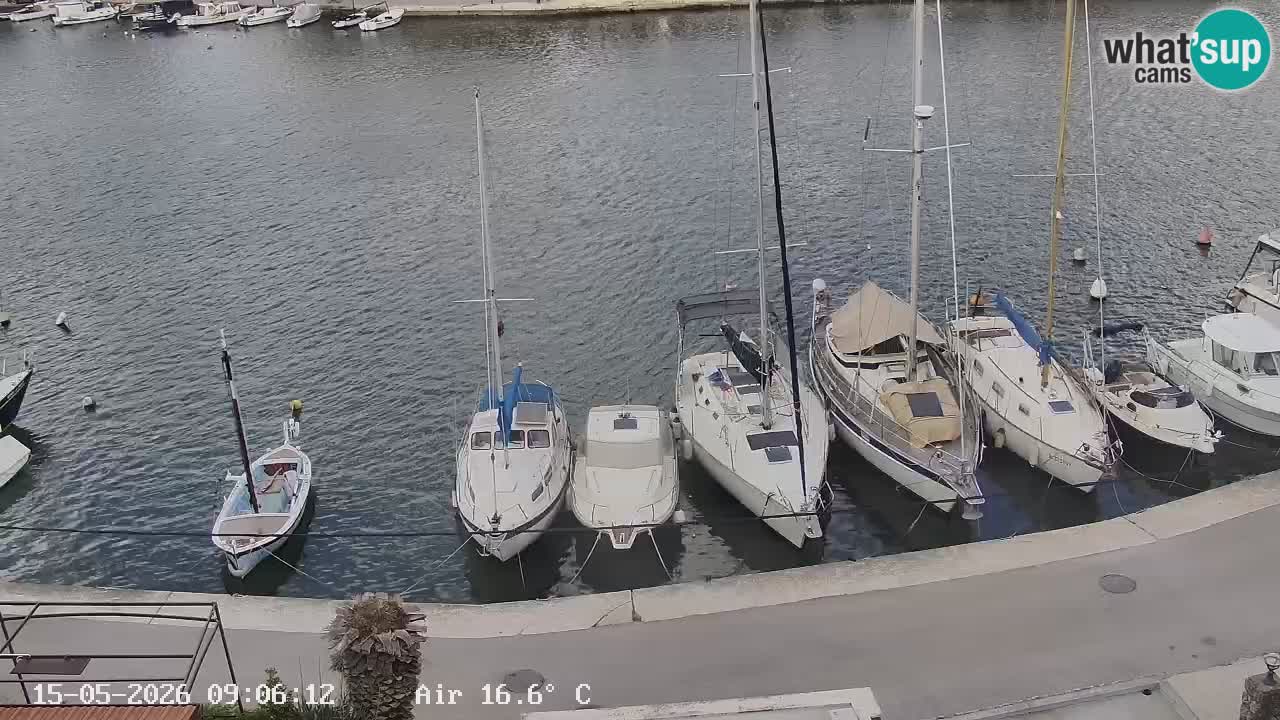 Camera Hvar Vrboska marina | isla de Hvar | Dalmacia