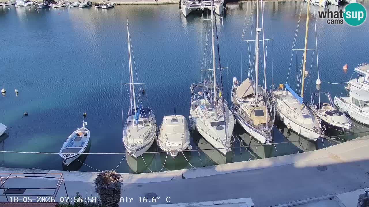 Camera Hvar Vrboska marina | isla de Hvar | Dalmacia