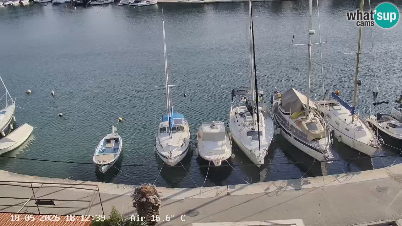 Camera Hvar Vrboska marina | isla de Hvar | Dalmacia