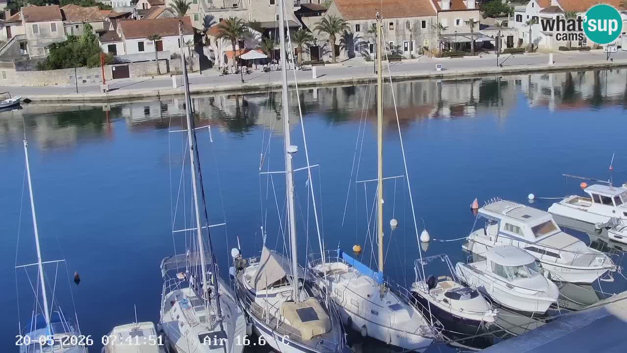 Kamera Hvar Vrboska marina | | Dalmacija
