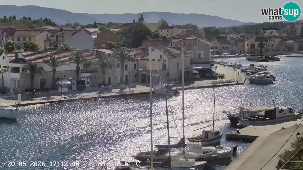 Camera Hvar Vrboska marina | isla de Hvar | Dalmacia
