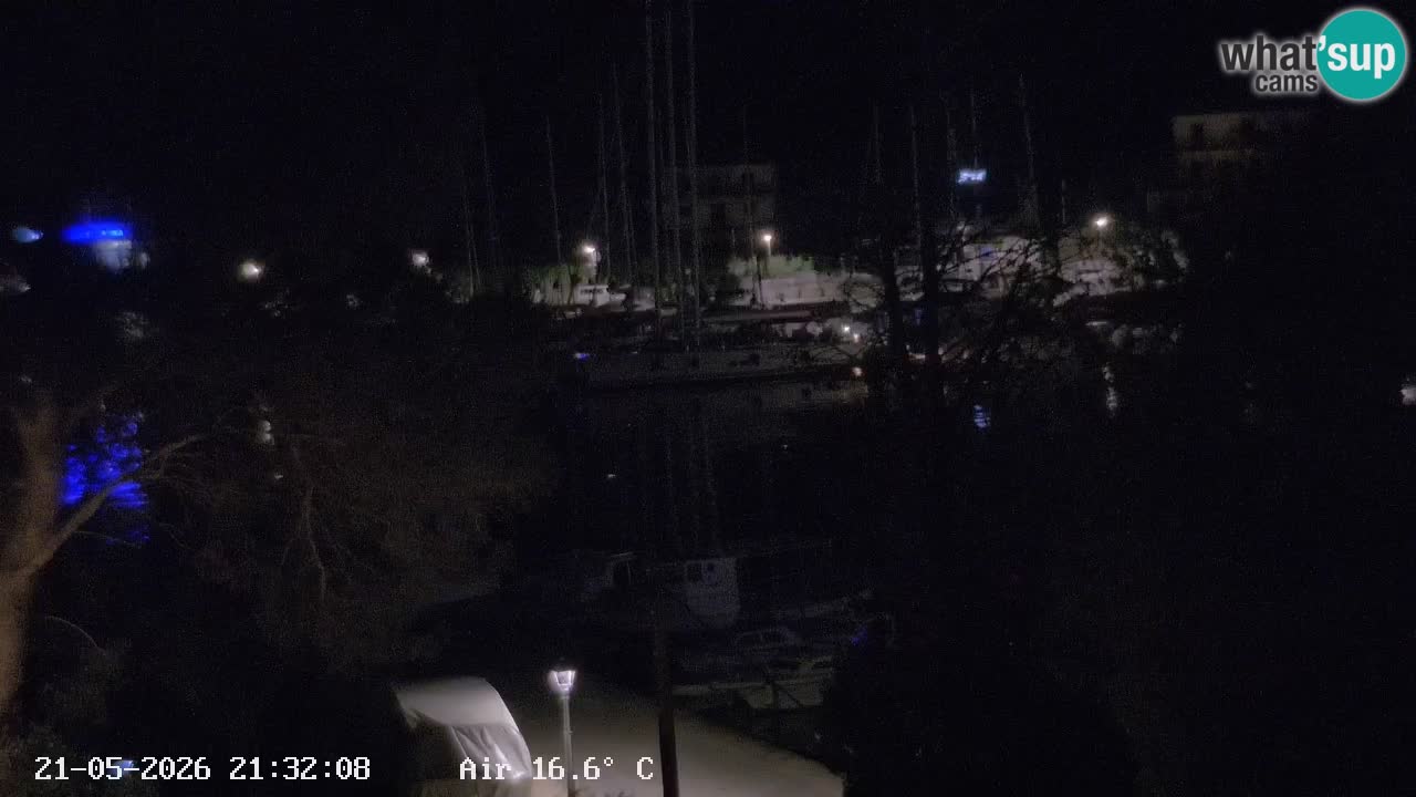 Camera Hvar Vrboska marina | isla de Hvar | Dalmacia