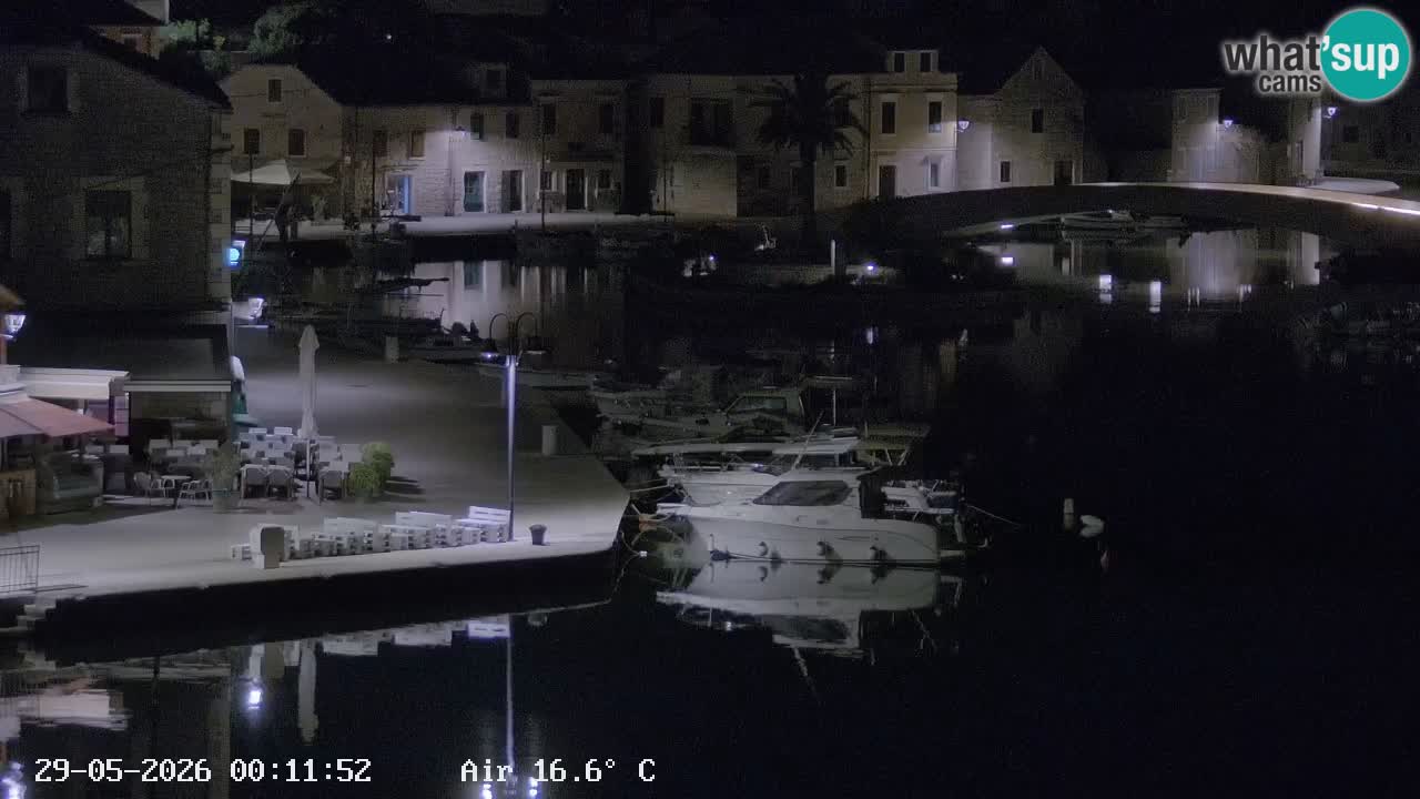 Camera Hvar Vrboska marina | isla de Hvar | Dalmacia