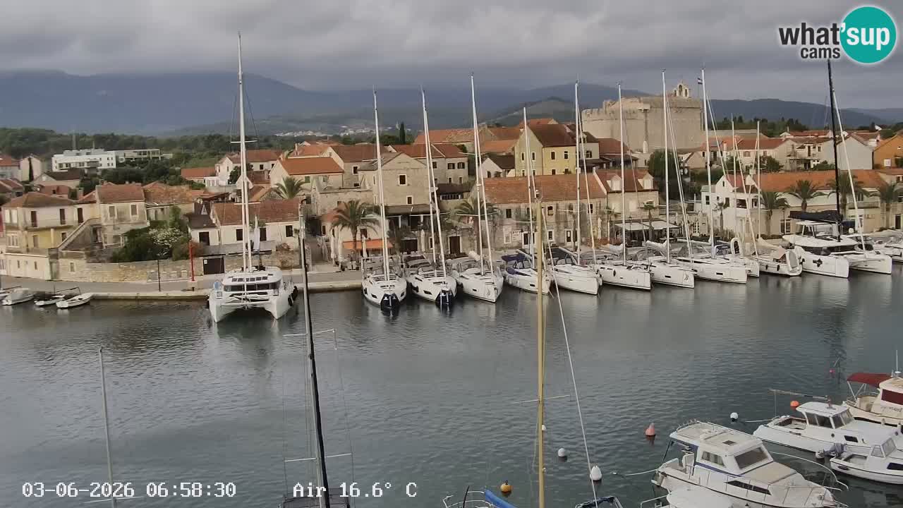 Kamera Hvar Vrboska marina | | Dalmacija
