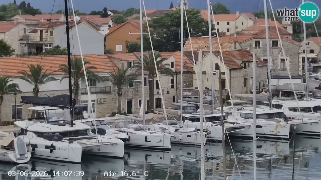 Camera Hvar Vrboska marina | isla de Hvar | Dalmacia