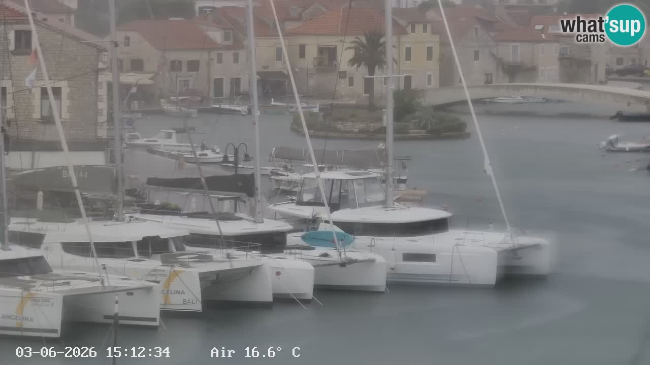 Camera Hvar Vrboska marina | isla de Hvar | Dalmacia