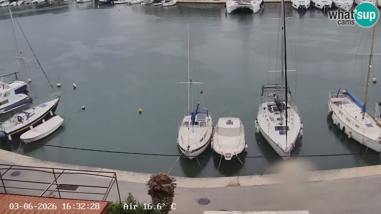 Kamera Hvar Vrboska marina | | Dalmacija