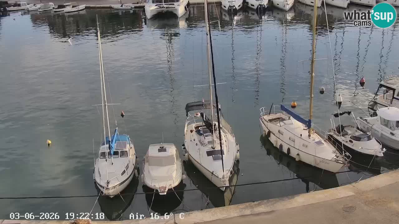 Livecam Vrboska marina | Hvar island | Dalmatia