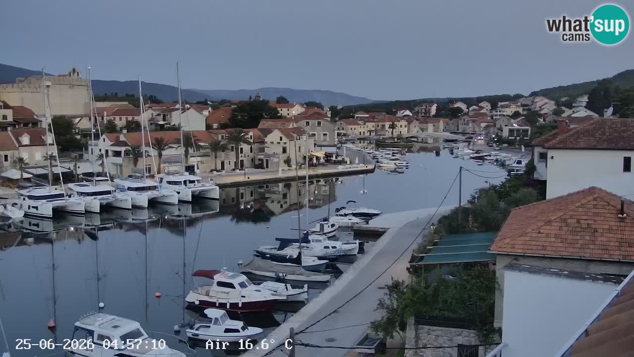 Camera Hvar Vrboska marina | isla de Hvar | Dalmacia