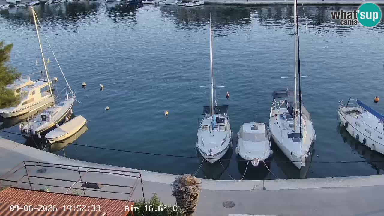 Livecam Vrboska marina | Hvar island | Dalmatia