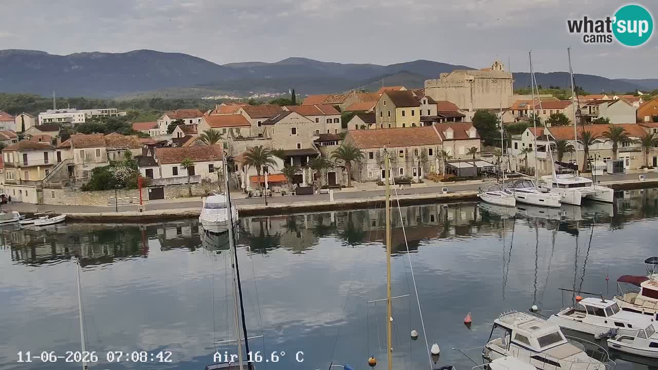 Camera Hvar Vrboska marina | isla de Hvar | Dalmacia
