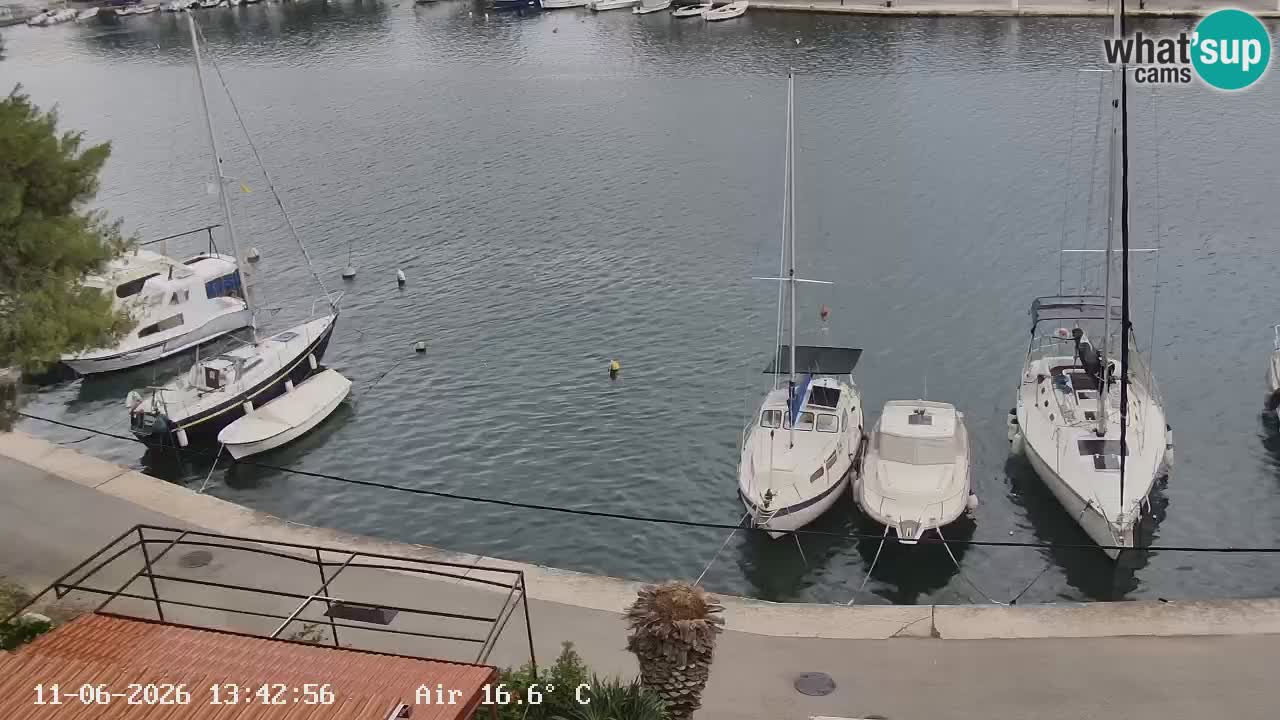 Kamera Hvar Vrboska marina | | Dalmacija