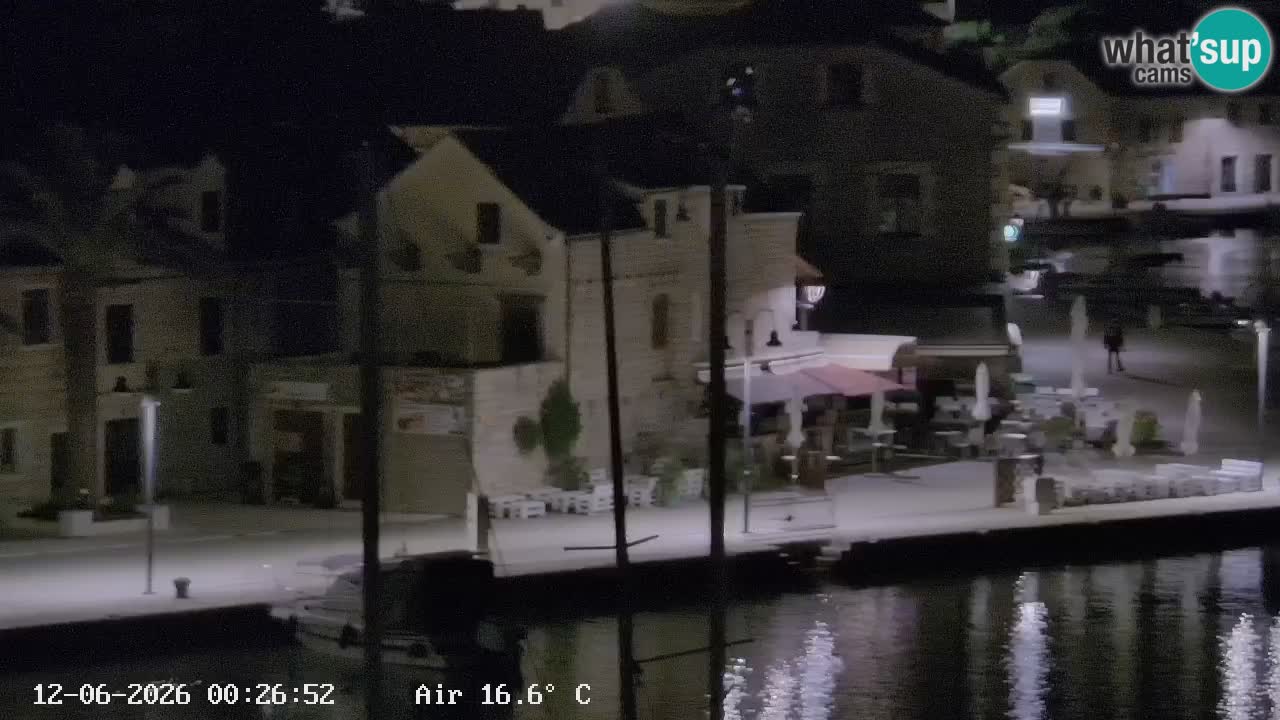 Kamera Hvar Vrboska marina | | Dalmacija