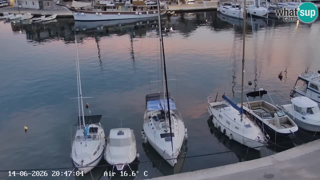 Livecam Vrboska marina | Hvar island | Dalmatia