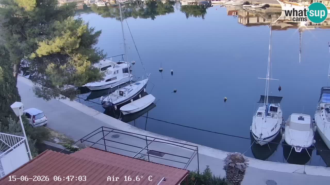 Livecam Vrboska marina | Hvar island | Dalmatia
