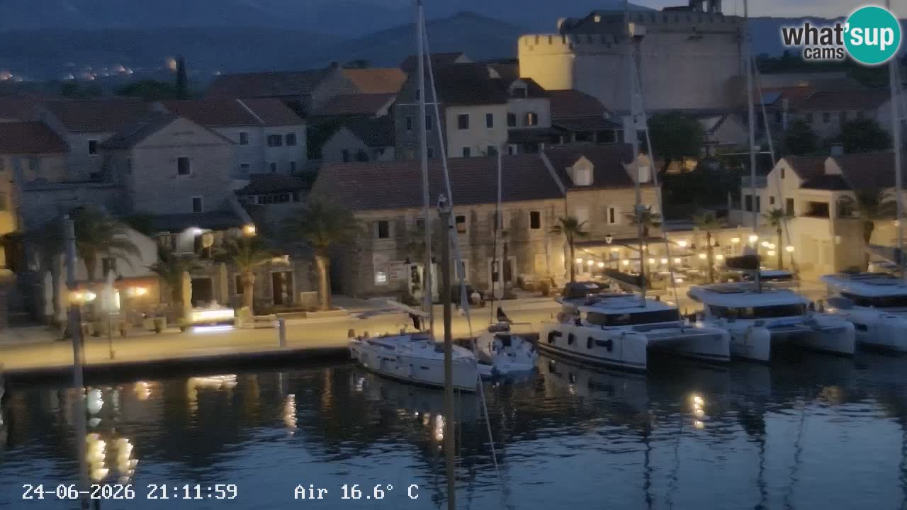 Kamera Hvar Vrboska marina | | Dalmacija