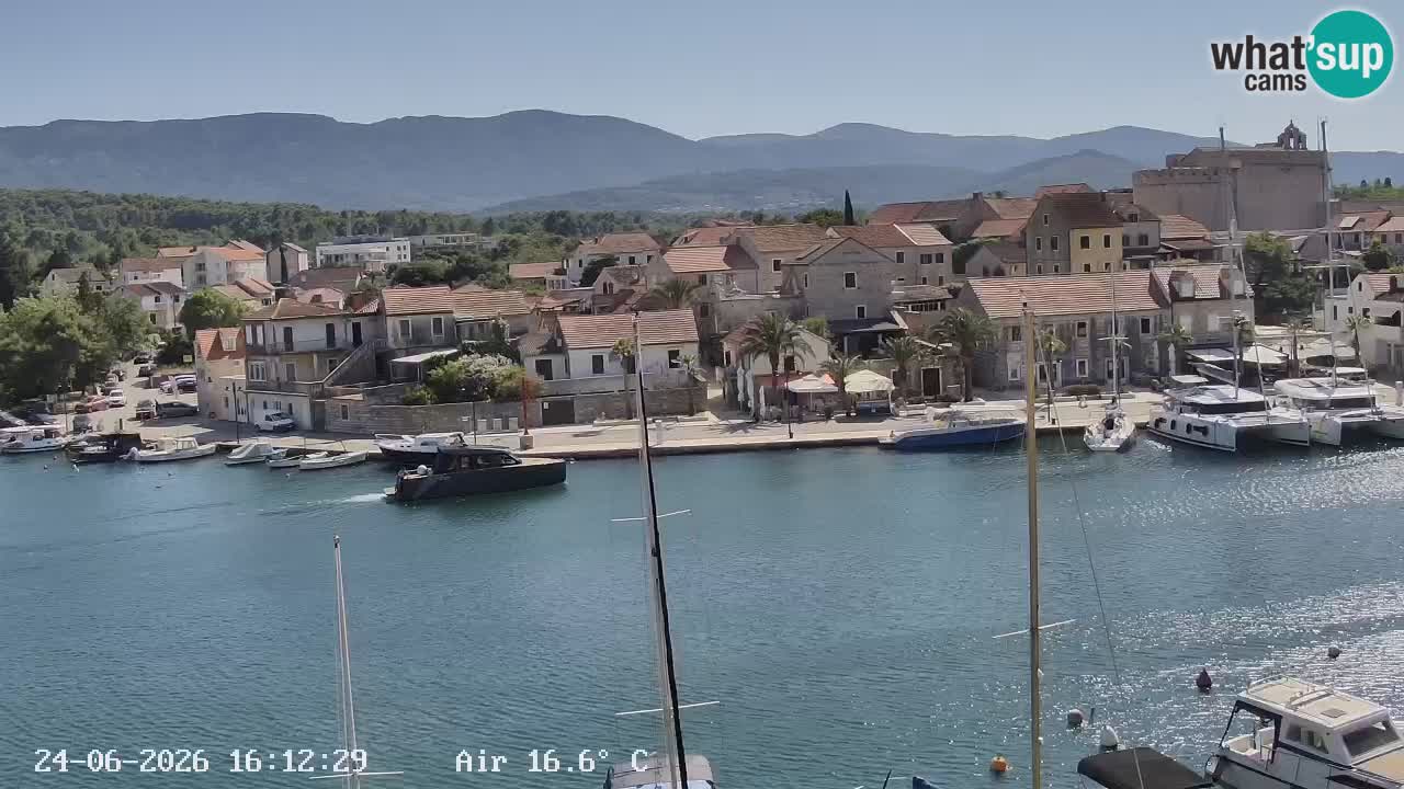 Camera Hvar Vrboska marina | isla de Hvar | Dalmacia