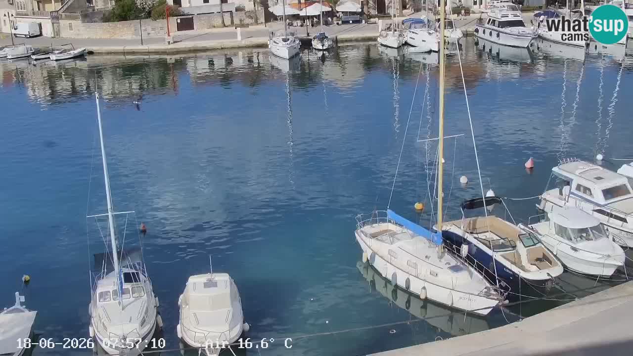 Camera Hvar Vrboska marina | isla de Hvar | Dalmacia