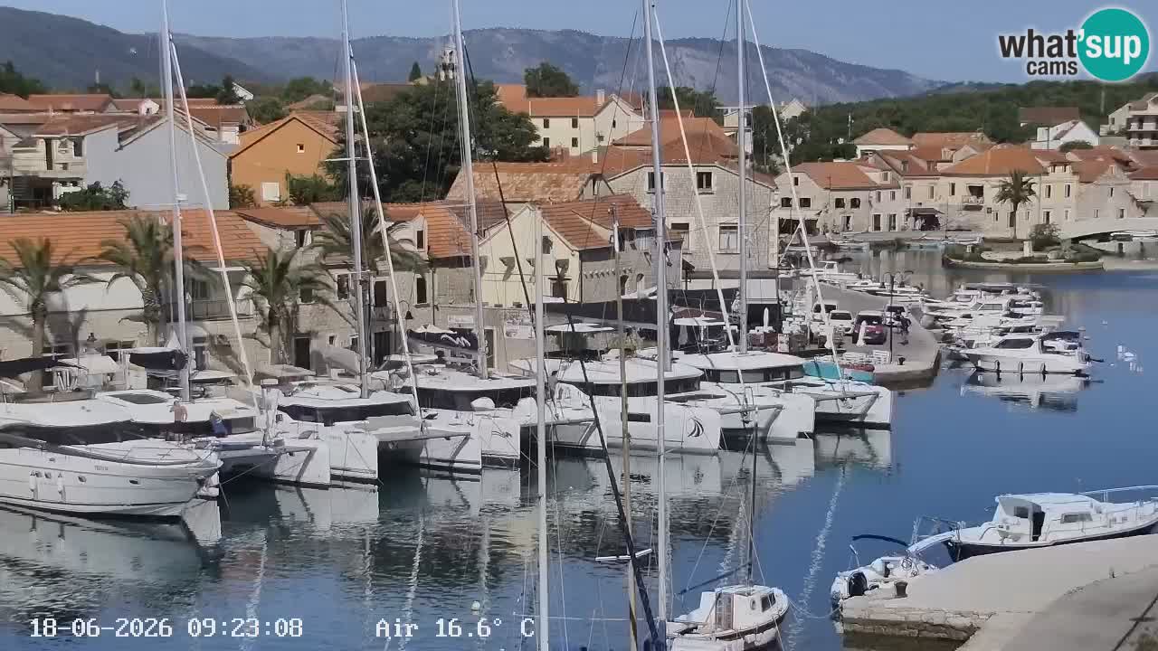 Kamera Hvar Vrboska marina | | Dalmacija
