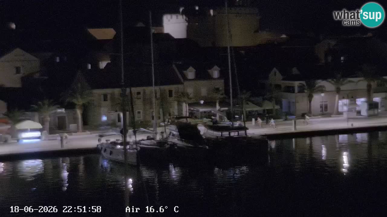 Camera Hvar Vrboska marina | isla de Hvar | Dalmacia