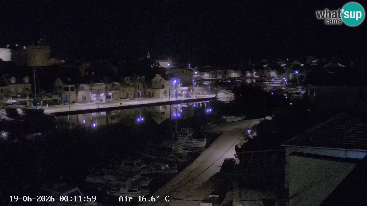 Camera Hvar Vrboska marina | isla de Hvar | Dalmacia