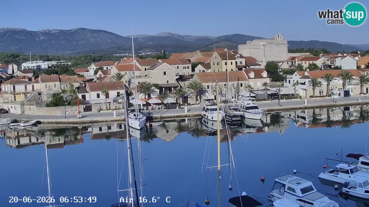 Camera Hvar Vrboska marina | isla de Hvar | Dalmacia