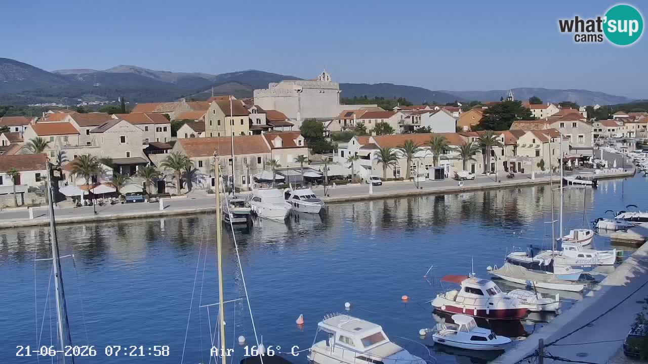 Camera Hvar Vrboska marina | isla de Hvar | Dalmacia