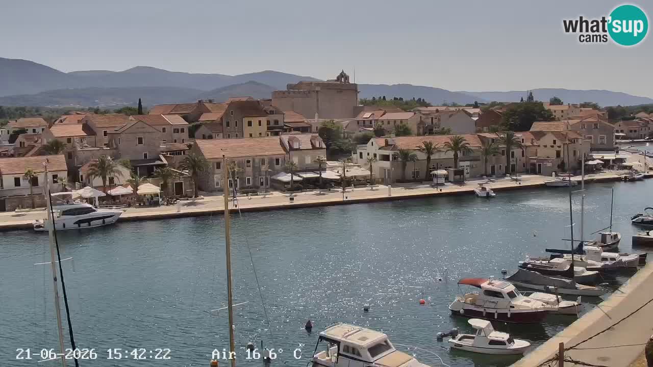 Kamera Hvar Vrboska marina | | Dalmacija