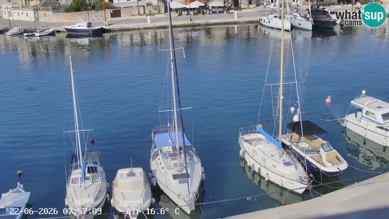 Livecam Vrboska marina | Hvar island | Dalmatia