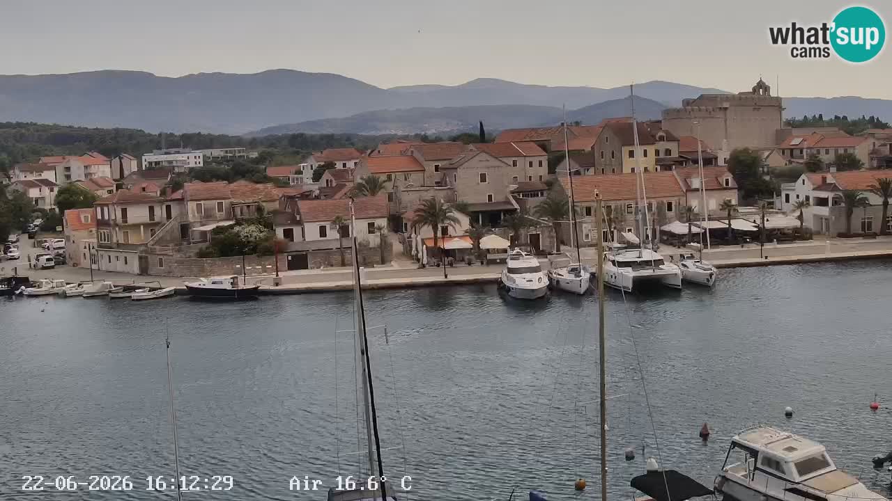 Camera Hvar Vrboska marina | isla de Hvar | Dalmacia