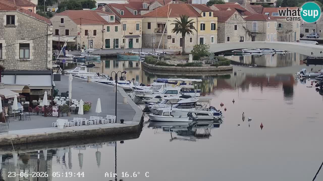 Camera Hvar Vrboska marina | isla de Hvar | Dalmacia